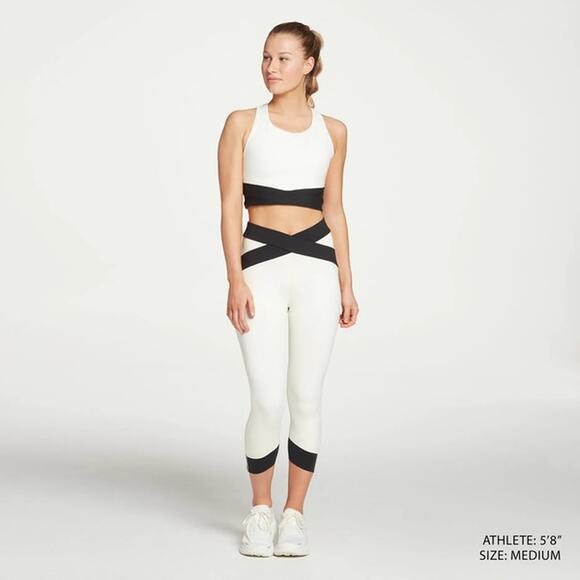 NWT Calia Essentials Activewear High Rise Capri & Cross Front Bra Set Size Large - Picture 4 of 4